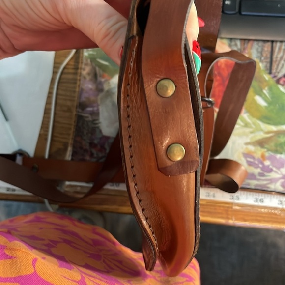 Vintage Gunderi Gun Deri Tooled Leather Bag Saddlebag Shape Scottie Dogs Artisan - Picture 10 of 13